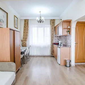 Camelot Apartment Istanbul