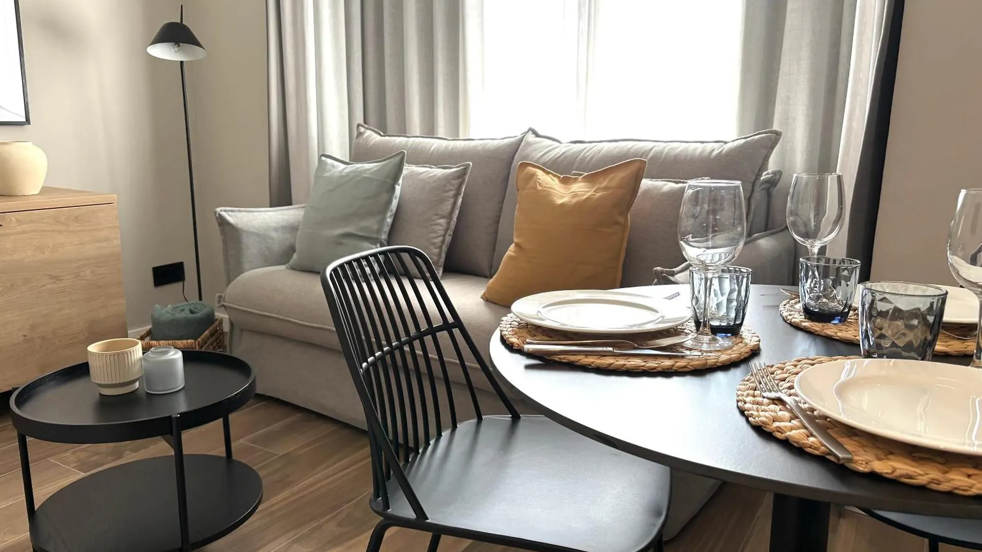 Apartamentos Laforja Barcelona Spain