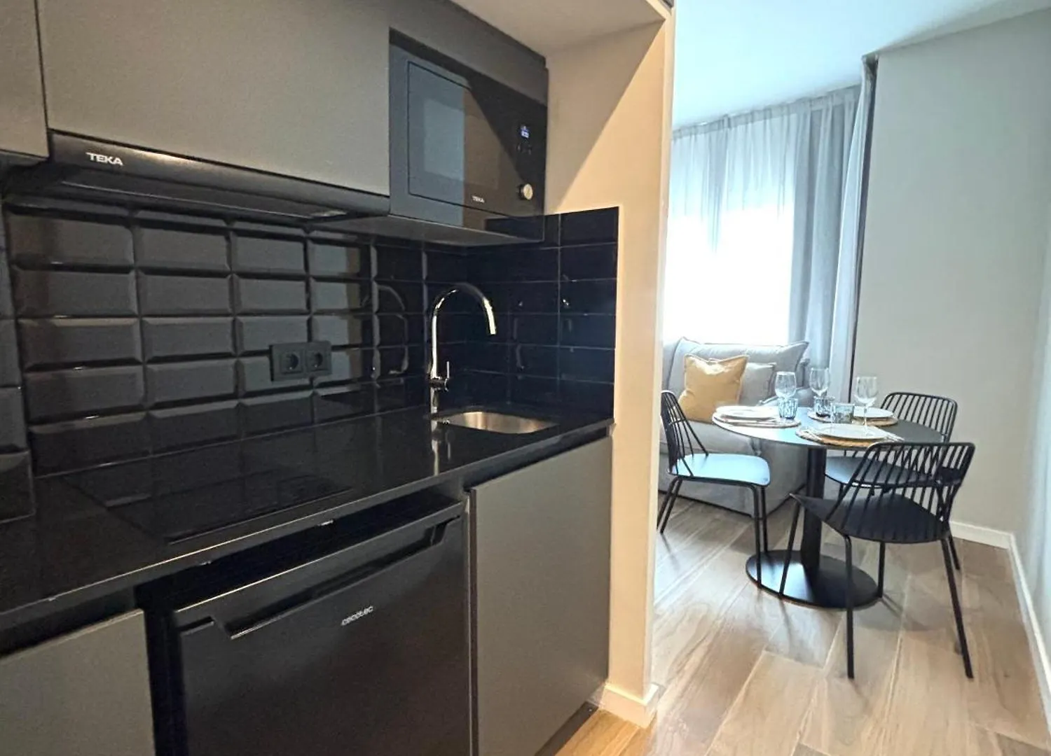 Apartamentos Laforja Barcelona 0*,