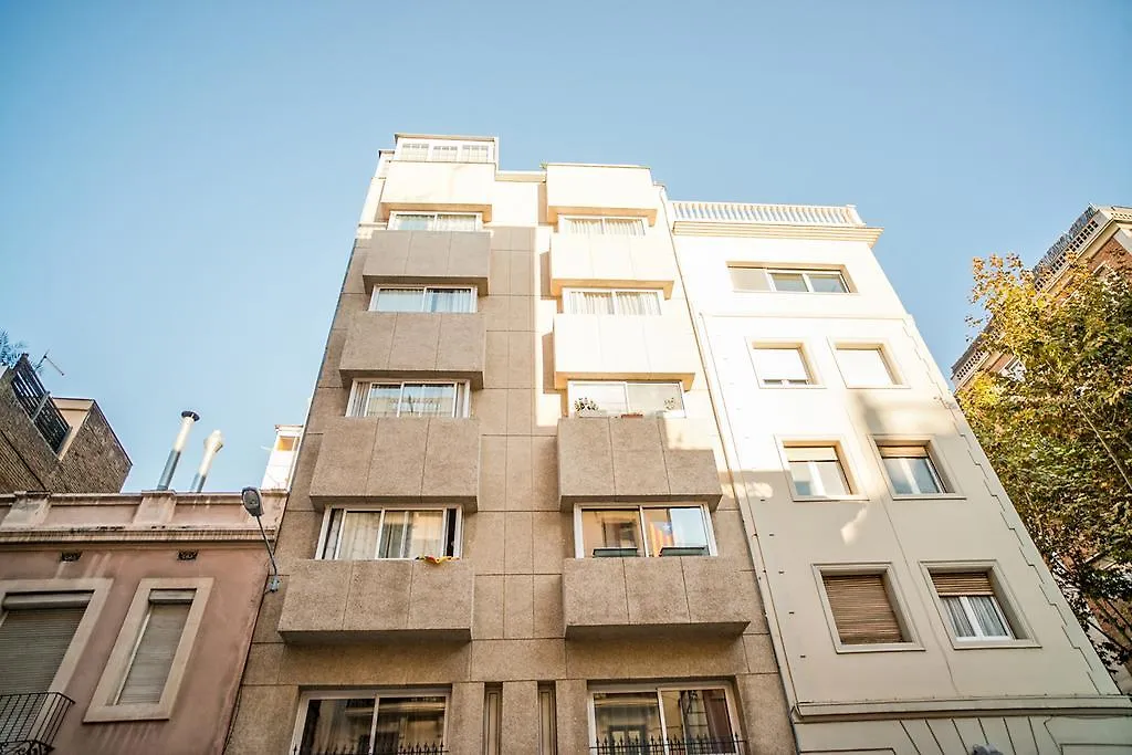 Apartamentos Laforja برشلونة 0*,