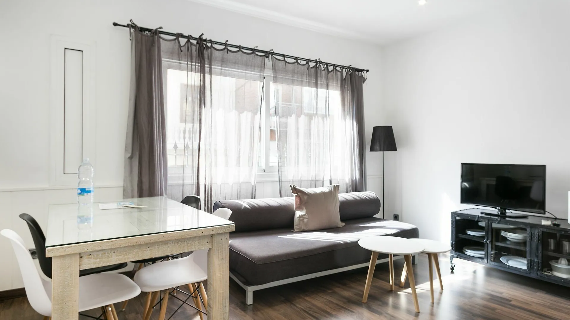 Apartamentos Laforja Barcelona Appartement