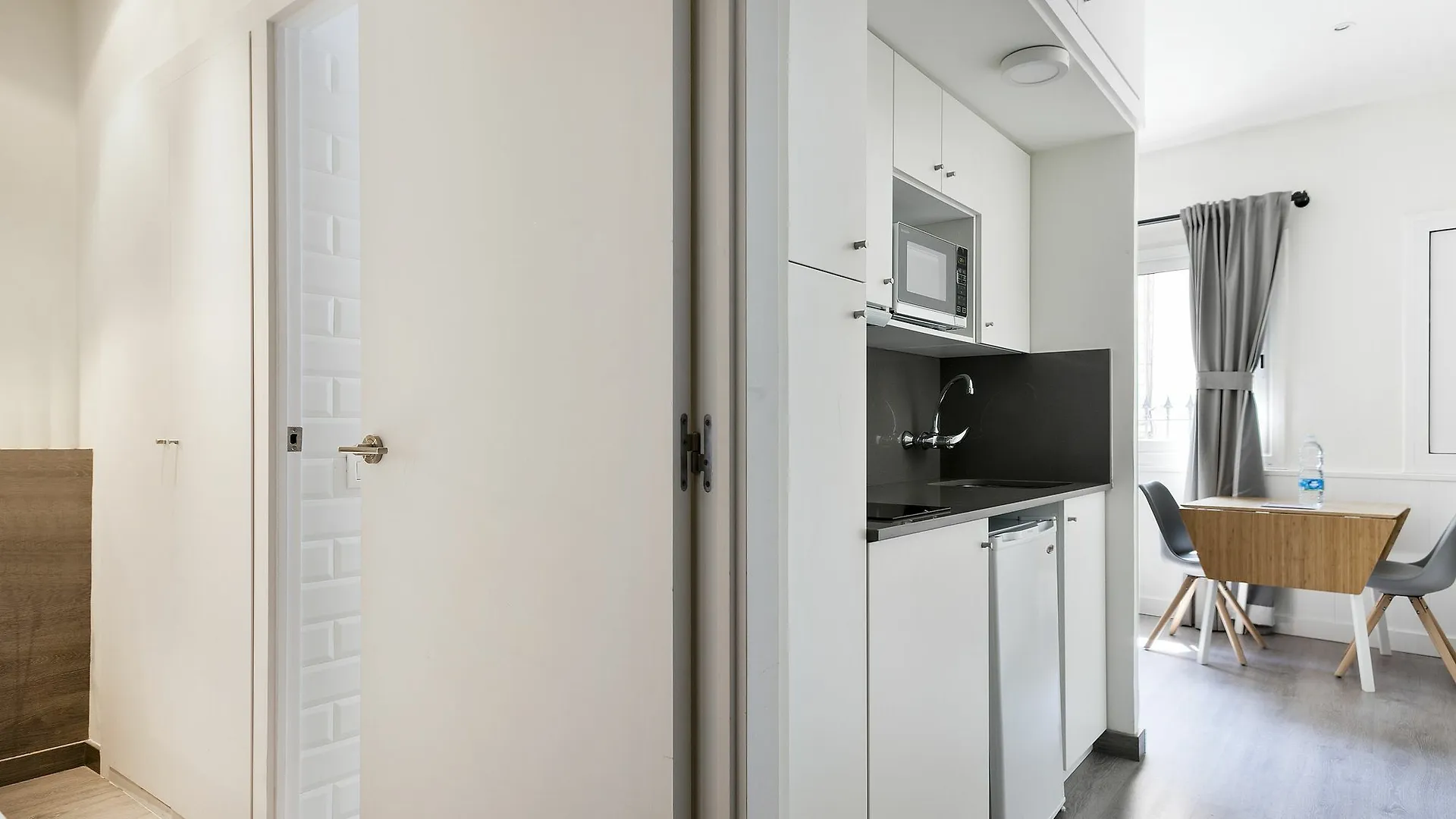 Apartamentos Laforja برشلونة