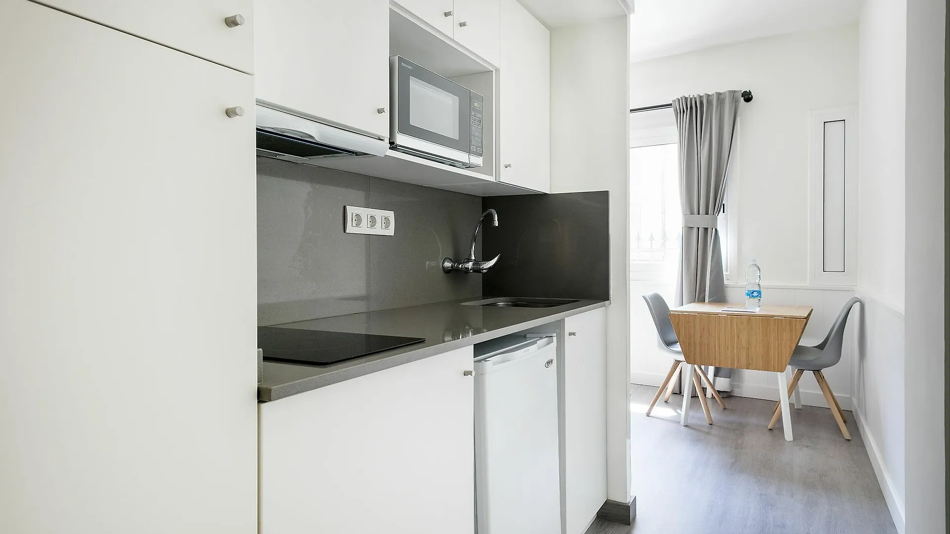 Apartament Apartamentos Laforja Barcelona Hiszpania